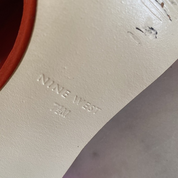 NEW NINE WEST Slingback Peep Toe Satin Heeled Sandals Size 7 1/2 M ❤️ - Picture 13 of 17